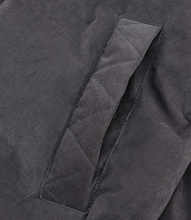 310100
